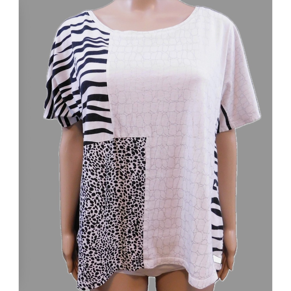 CHICO'S Zenergy T-Shirt Top MIXED ANIMAL PRINT White Black Silver Knit 3/XL